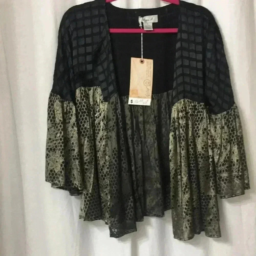 Ania A new Silk Rayon top small R1